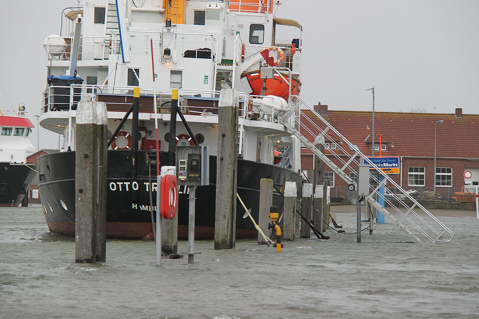 Hafen von Norderney - Tief Carmen