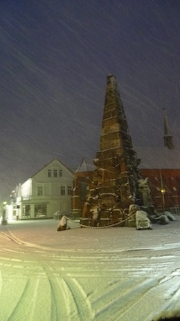 Norderney Denkmal im Schnee
